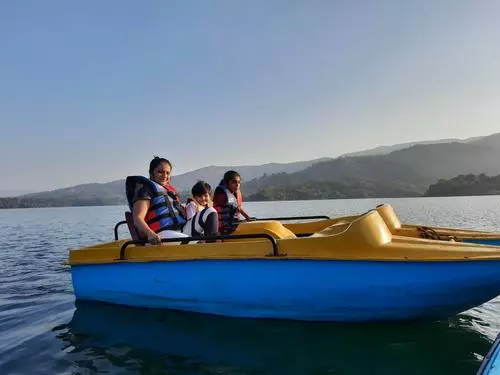 Hotel-Shivneri-Agro-Tourism-Tapola-paddle-boat