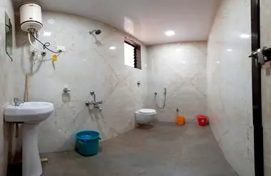 Washroom of Lake view rooms shivneri agro tourism, tapola